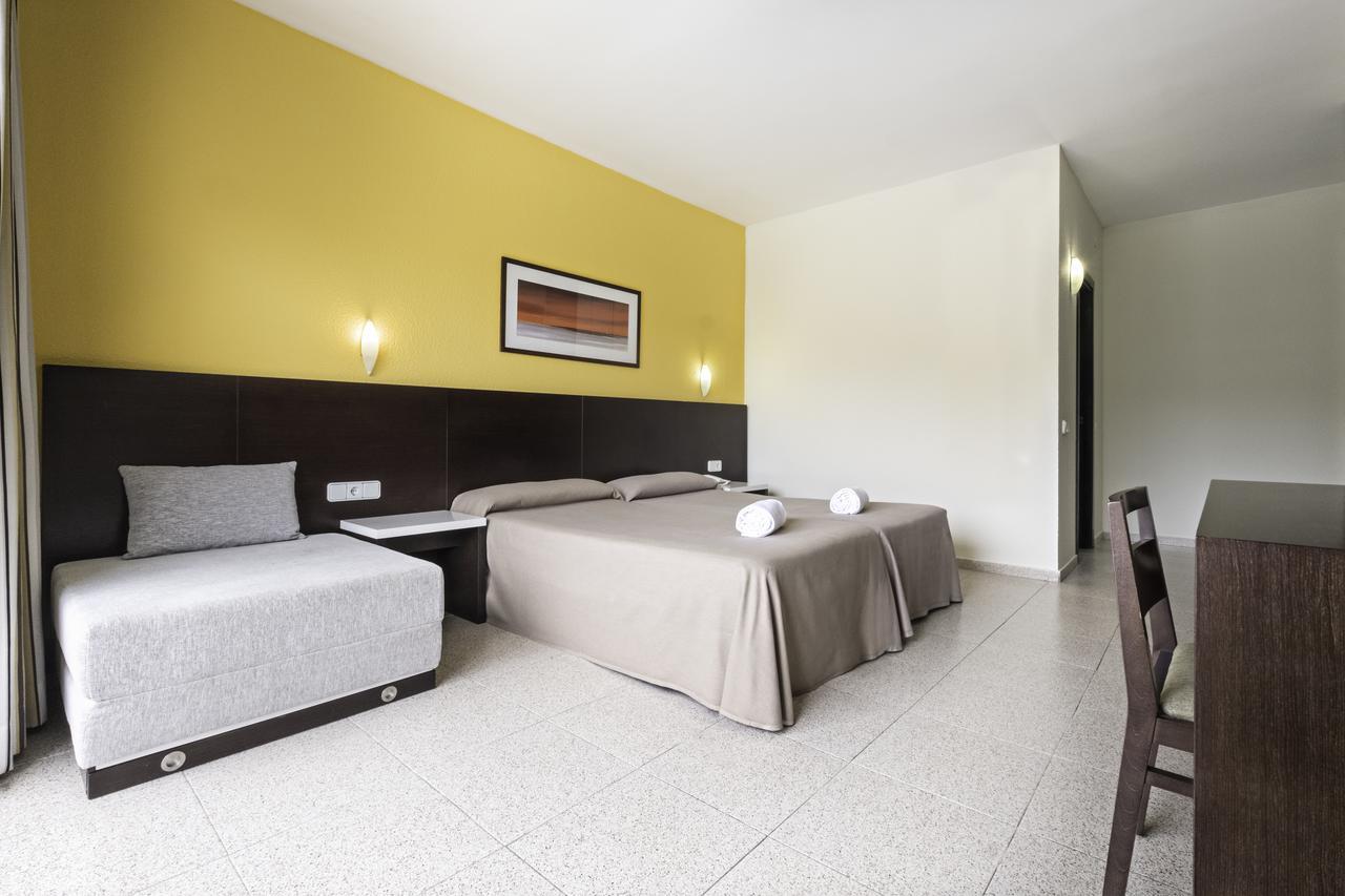 Sant Antoni de Portmany Azuline Hoteles Mar Amantis & II מראה חיצוני תמונה